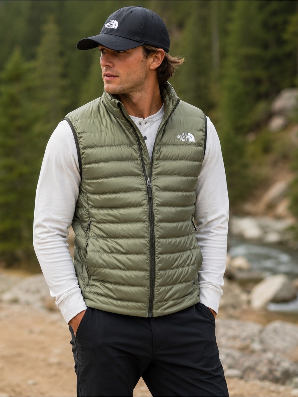 NWT The North Face Terra Peak Vest - Size Small - RARE Color!